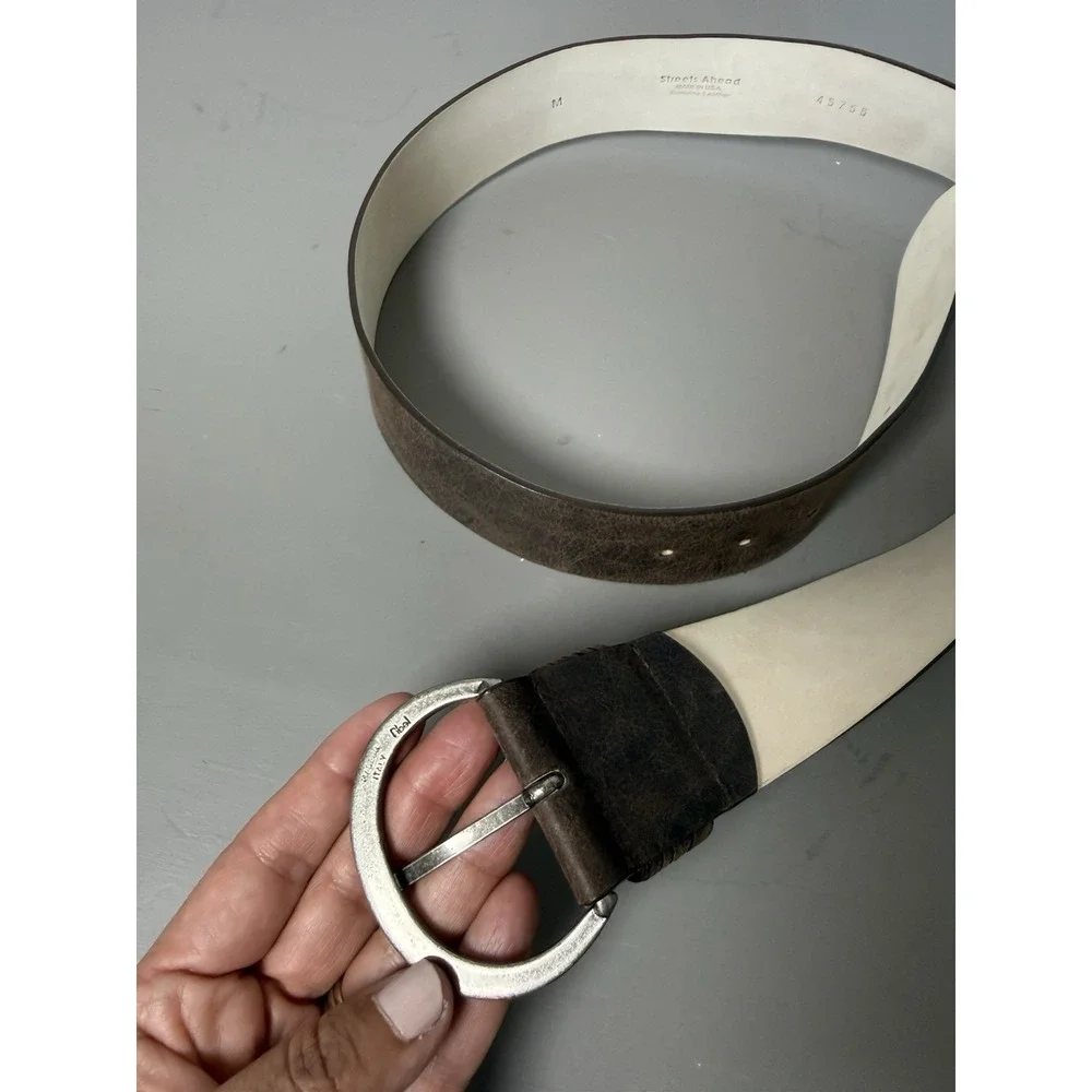 Streets Ahead Women's Brown Leather Silver Western Belt Size Medium‎ USA